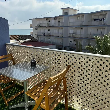 Apartment Mar De Luna Locdenia *