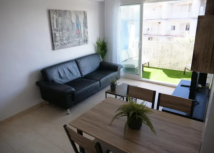 Апартаменти Mar De Luna Locdenia